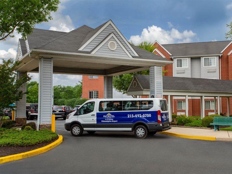 Microtel Inn & Suites By Wyndham Philadelphia Airport Exterior photo